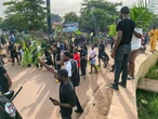 ‘Go to Yelewata’ – Drama as angry Benue youths chase away Police Commissioner from protest ground