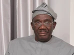 Osun Senator, Fadahunsi resigns from PDP, cites irreparable differences