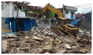 Flooding: Lagos govt demolishes illegal structures in Ebute Metta