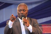 Pastor Kumuyi reveals he’s on revenge mission against devil after wife’s death