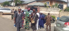 Drummers, supporters storm Ladoja’s residence as ex-gov becomes Olubadan designate [PHOTOS]