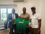 Beninoise side, Sportive de la Vallée unveil Fatai Osho