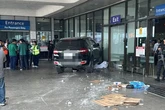 Two dead as car crashes into entrance of Philippines airport