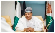 Uba Sani showers cash gifts on Kaduna pilgrims 