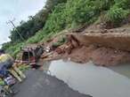 Oyo: 50 communities cut off as flood washes away bridge in Eruwa [PHOTOS]