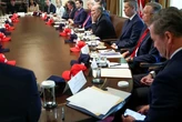 У США хакери зламали месенджер, яким користувалися понад 60 урядовців – Reuters
