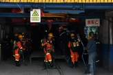 У Китаї через вибух газу на шахті загинуло понад 80 людей