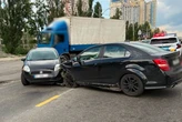 ДТП на Харківському шосе: рух ускладнено в обох напрямках