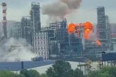 Зеленський підтвердив вже друге за тиждень ураження Московського НПЗ 