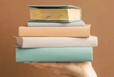 Українці витратили більше 91 млн грн на книжки: інтернет-книгарні стали фаворитами серед молоді
