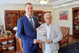 Росіяни знімуть фільм про олімпійського чемпіона, який хотів «зробити Хіросіму» з частини України