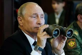 Путін дозволив використовувати армію для захисту заарештованих за кордоном росіян