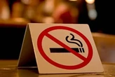 Одна з країн світу заборонила паління для наступних поколінь