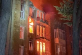 Одеса: багатоповерхівка вигоріла вщент після влучання «шахеда»