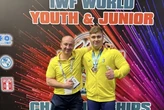 Чмих виборов дві нагороди чемпіонату світу з важкої атлетики серед молоді