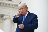 Трамп заявив, що Україна справляється добре і пригрозив Росії санкціями