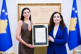 Співачка Дуа Ліпа отримала громадянство Косова