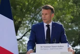 Макрон заявив про відмову США від нейтралітету у війні з Росією