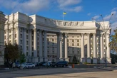 Дмитро Кулеба розповів, яку зарплату отримують працівники МЗС