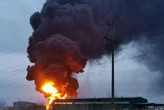 Окупанти від ранку обстрілюють Херсон керованими авіабомбами