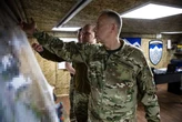 Сили оборони диктують ворогу свої умови на багатьох ділянках Донеччини – Сирський