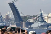 Путін скасував головний військово-морський парад РФ