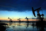 Якою має бути ціна нафти, аби Росія не змогла вести війну? Зеленський назвав цифру
