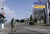 За втечу з України – до в’язниці? Нардепи спрогнозували долю скандального урядового законопроєкту
