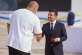 «Мені б хотілося з ним випити». Вірастюк розповів, в яких стосунках із Зеленським