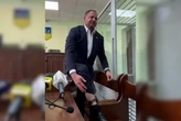 Єрмак показав електронний браслет, який носить за рішенням суду (фото)
