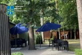 Ресторан-самобуд у Голосіївському парку піде під знесення: прокуратура відвоювала заповідну землю