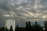 Гроза, град і шквали: на Київ та область насувається негода