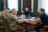 «Тактика ворога залишається старою». Президент заслухав доповідь Сирського про ситуацію на фронті