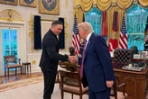 Усик зустрівся з Трампом у Білому домі
