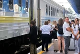 Скандал навколо квитків «Укрзалізниці»: до протесту приєдналася нардепка