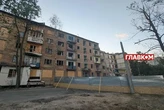 10 днів після трагедії. Що відбувається на місці влучання ворожої ракети у Шевченківському районі (фоторепортаж)