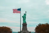 Трамп змусить іноземців виїхати з США для отримання грін-карти