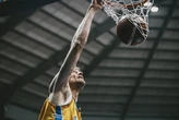 Український баскетболіст зробив дабл-дабл в першій грі півфіналу чемпіонату Індонезії
