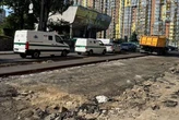 Під шаром асфальту на Лук'янівці виявлено бруківку початку 20 століття (фото)