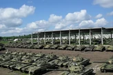 Росія вичерпала понад 50% запасів бронетехніки та артилерії – дослідження