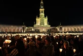 Сотні тисяч паломників зібралися у Фатімі на щорічну молитву