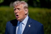 Хвиля відставок накрила команду Трампа: що сталося