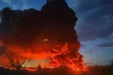 Уночі спалахнула пожежа на нафтобазі у Башкортостані (фото)