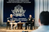Буданов зустрівся зі студентами Могилянки (фото)