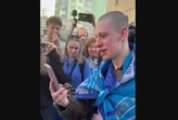 Понад три роки в очікуванні: захисник подзвонив коханій після звільнення з полону