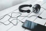 Чия пісня? Користувачі музичних платформ зможуть розпізнати треки, написані штучним інтелектом