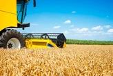 Українські аграрії зібрали майже 20 млн тонн зерна: які регіони в лідерах