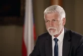 Президент Чехії назвав до кого Путін прислухається на переговорах