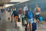 Атака РФ спричинила затримку потягів до Києва: зміни в розкладі