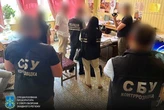 Посадовці оборонного підприємства за хабарі фальсифікували висновки про якість озброєння